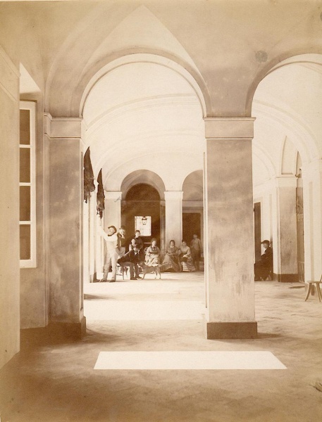 File:1867 ca. Sombreno loggia.jpg