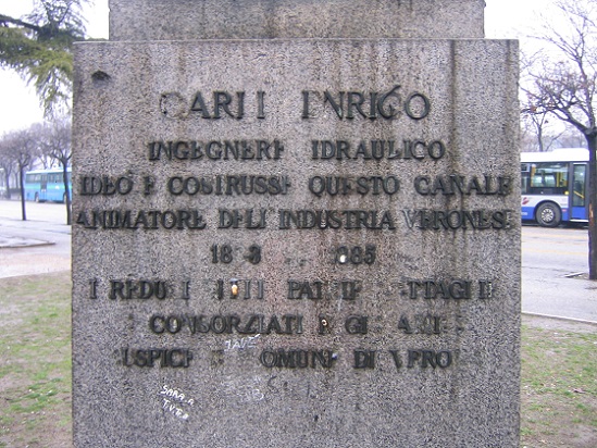 File:De Carli 14b Enrico Monumento Verona 7r.jpg