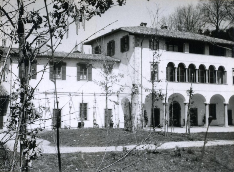 File:1970-05 Pasqua Sombreno.jpg