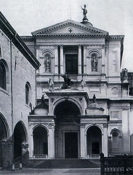 File:Bergamo - Duomo, facciata.jpg