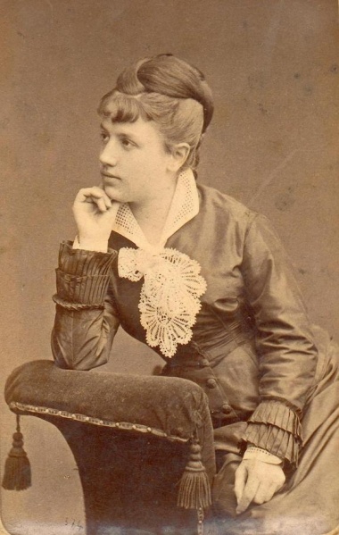 File:Goltara 08d Carolina 1880 ca.jpg