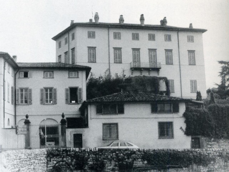 File:Goltara villa a Chiuduno.jpg