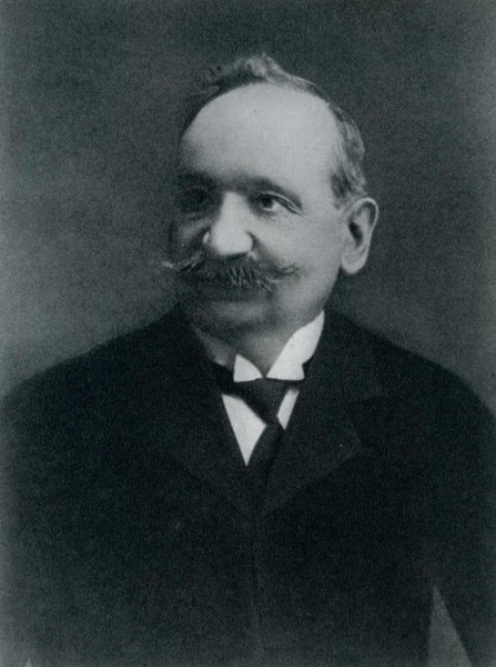 File:Pesenti 05g Cesare 2.jpg
